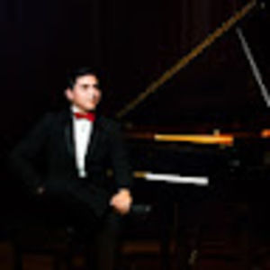 Meet your Posher, Efrain